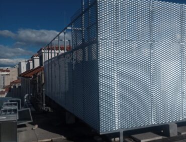 Alcalá de Henares Madrid Torrejón de Ardoz Guadalajara Corredor del Henares Electricidad Instalaciones eléctricas Reparaciones eléctricas Eficiencia energética Cerrajería Servicios de cerrajería Apertura de puertas Carpintería metálica Fabricación metálica Estructuras metálicas Soldadura Servicios de soldadura Administradores de fincas Gestión de comunidades Comunidades de propietarios Mantenimiento de comunidades Servicios para empresas Soluciones personalizadas Electricidad en Alcalá de Henares Cerrajería en Torrejón de Ardoz Carpintería metálica en Guadalajara Soldadura profesional en Madrid Servicios para comunidades de propietarios en el Corredor del Henares Mantenimiento integral para administradores de fincas Calidad en servicios eléctricos Reparaciones urgentes de cerrajería Diseño y fabricación en carpintería metálica Instalaciones eléctricas eficientes Servicios profesionales en soldadura